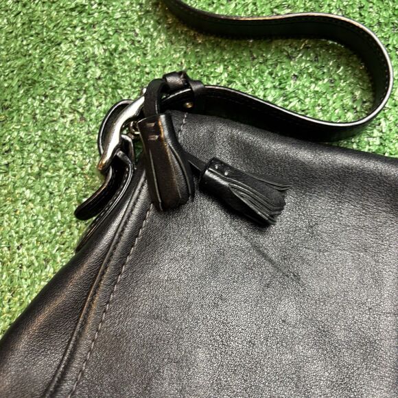 VTG Coach F10204 Black Leather Fold Over Flap Shoulder Bag Purse - Picture 6 of 13